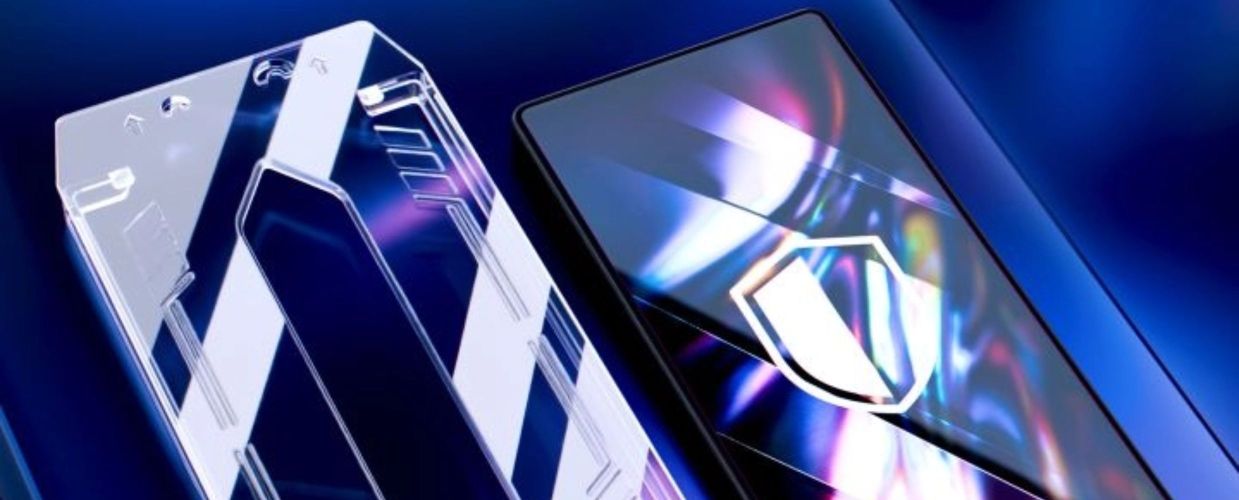 iPhone 17 a sosit: Cum îi oferă 3mk protecție?